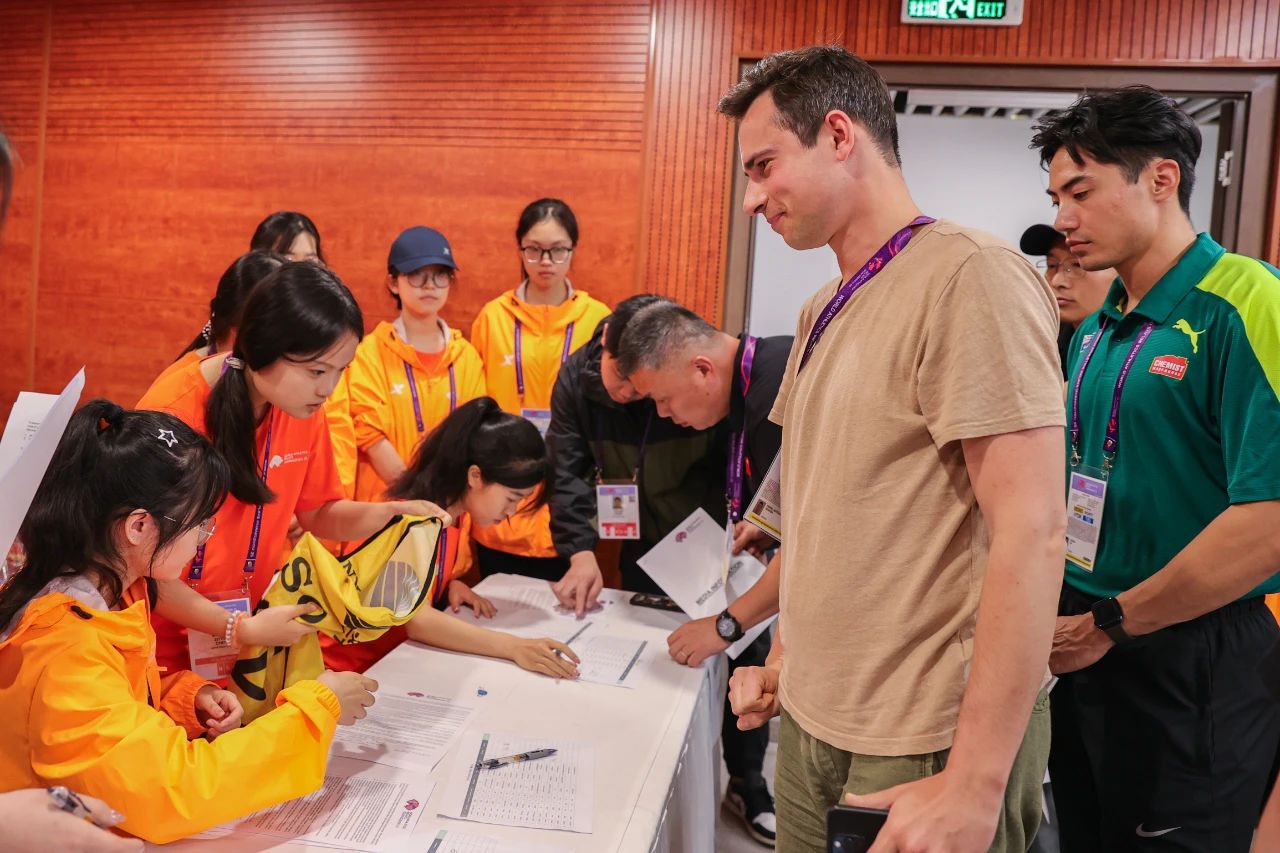 e898401ff553407f3f5ebd42a56a9e84